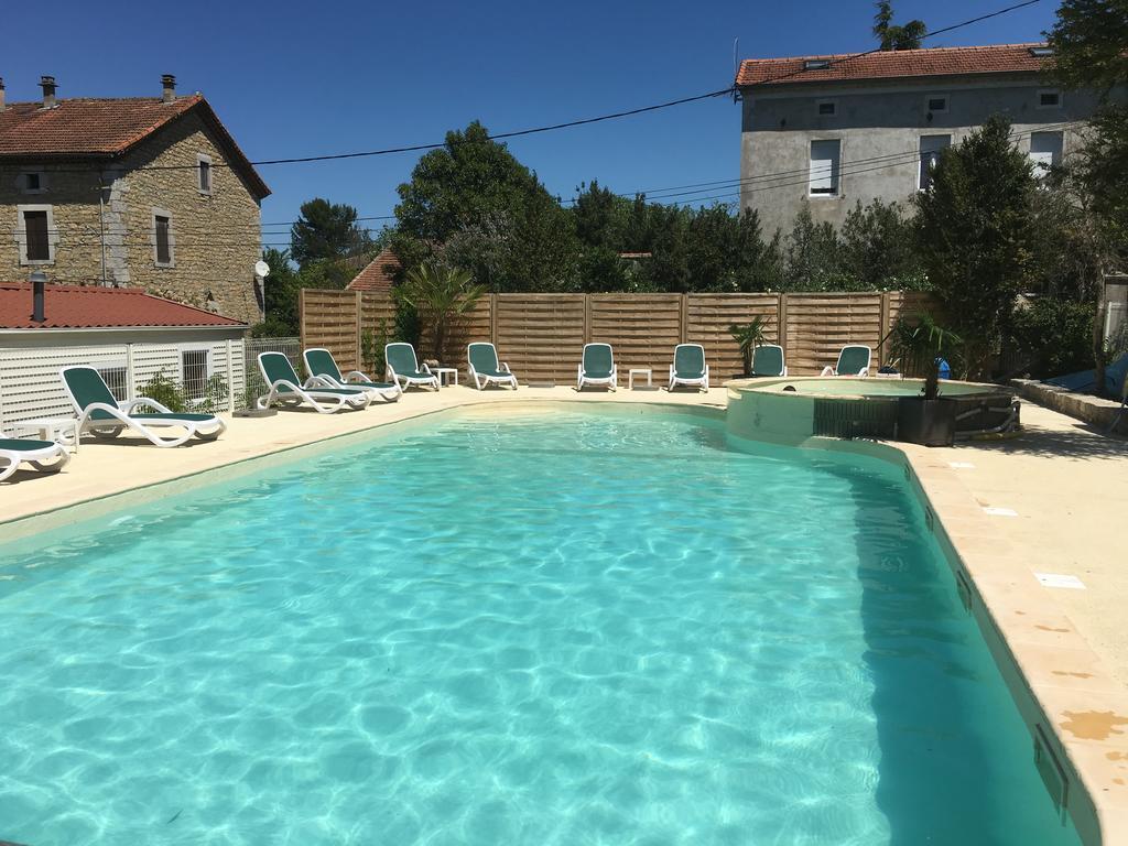 L'Oasis Ξενοδοχείο Grospierres Εξωτερικό φωτογραφία